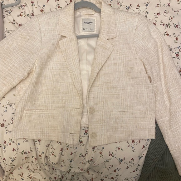 Abercrombie Cropped Tweed Blazer - Picture 4 of 4